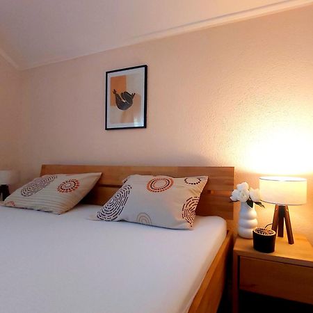 Zara Apartment With Terrace Near Old Town Мостар Екстериор снимка