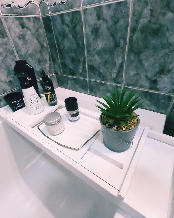 Zara Apartment With Terrace Near Old Town Мостар Екстериор снимка
