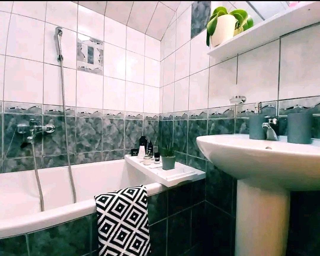 Zara Apartment With Terrace Near Old Town Мостар Екстериор снимка