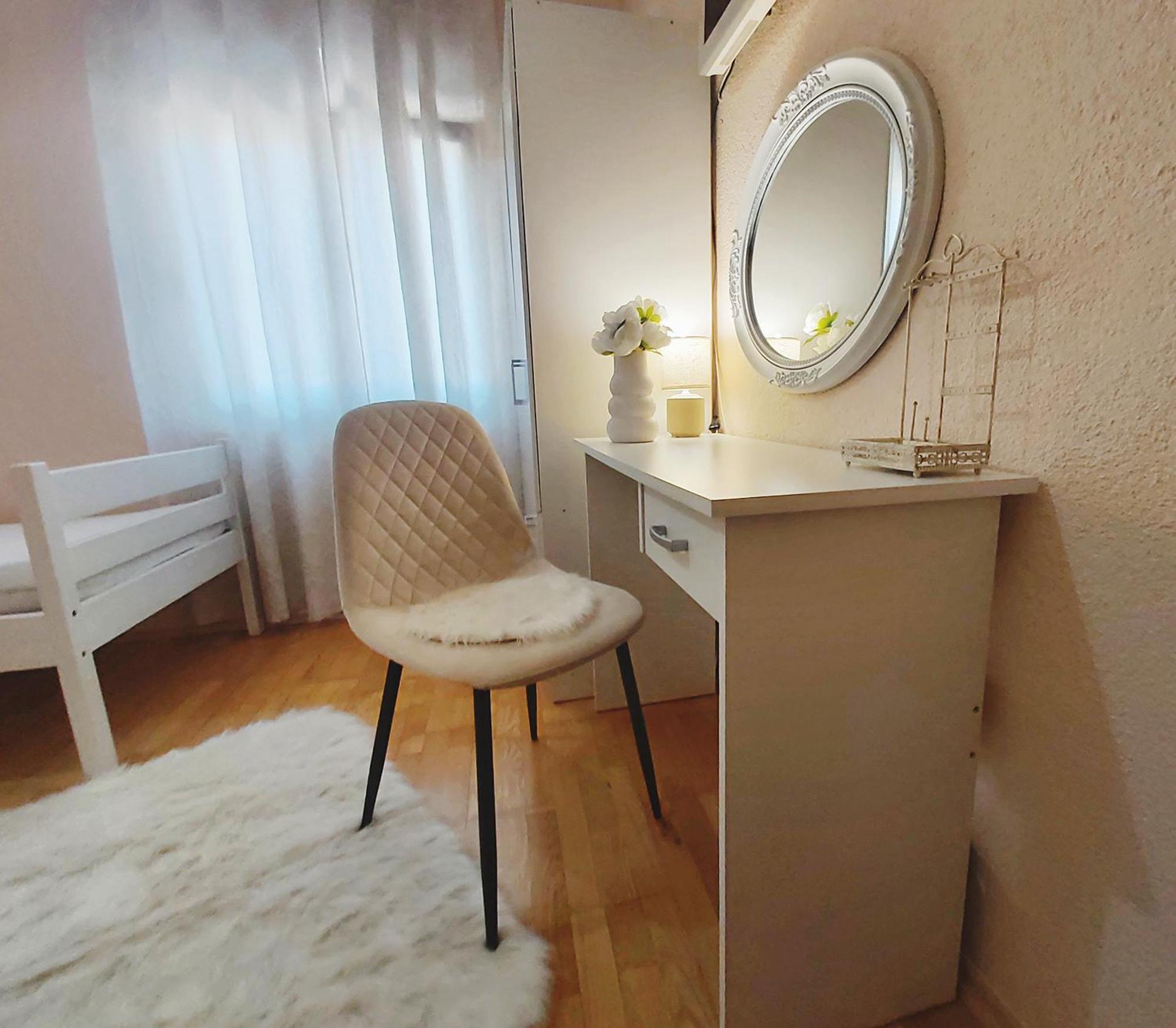 Zara Apartment With Terrace Near Old Town Мостар Екстериор снимка